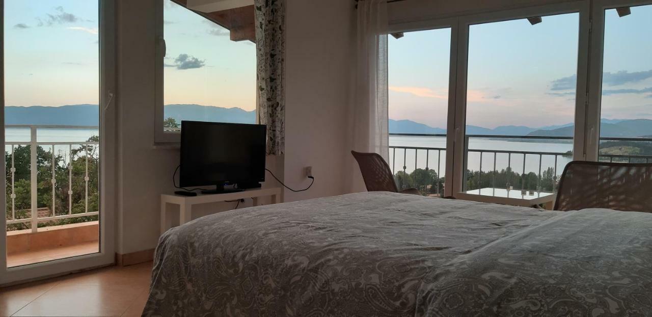 Villa Chingo Ohrid Buitenkant foto